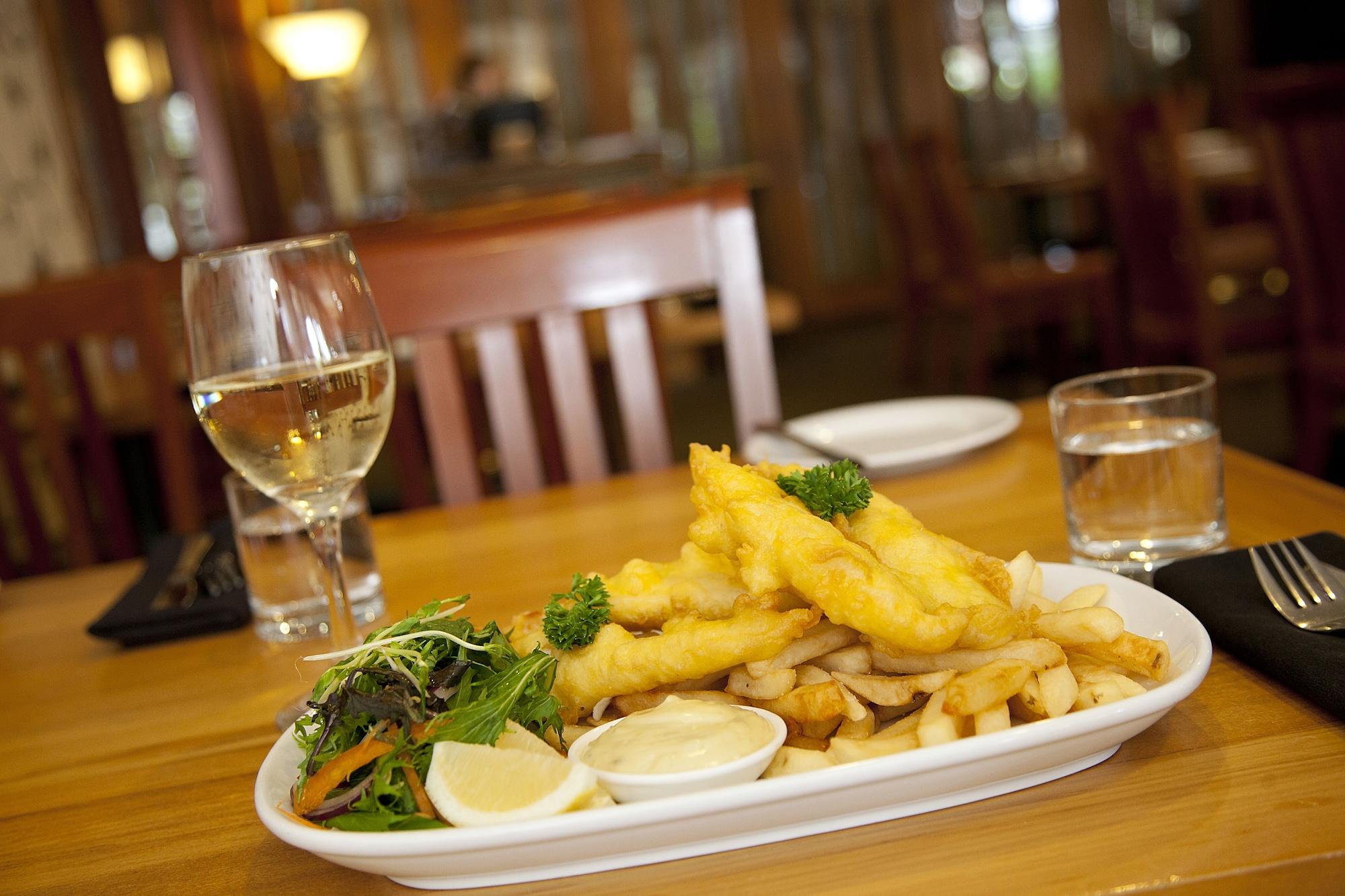 Distinction Coachman Hotel, Palmerston North Buitenkant foto