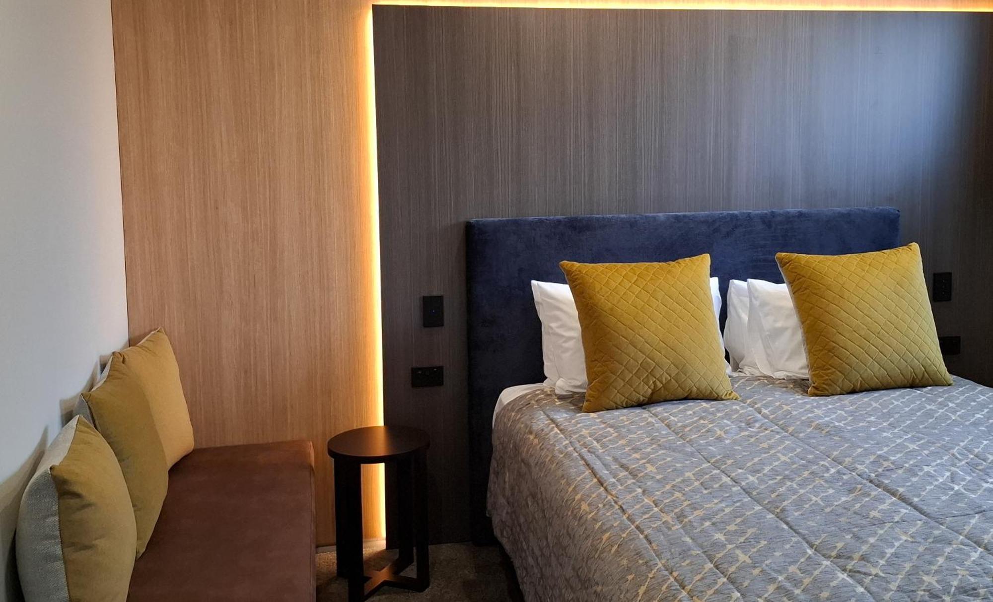 Distinction Coachman Hotel, Palmerston North Buitenkant foto